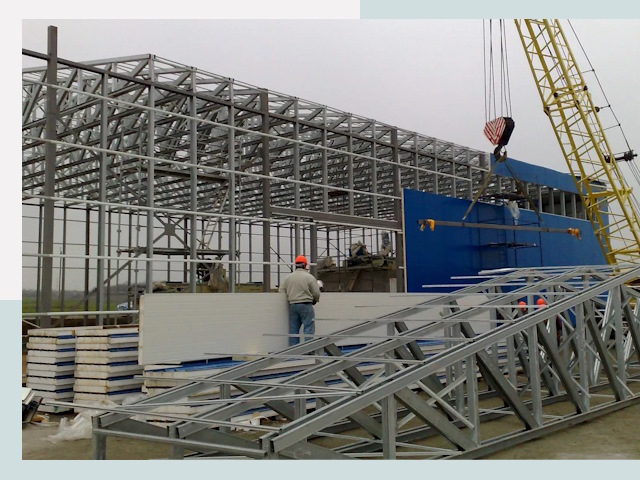 Строительство заводов в Полевской