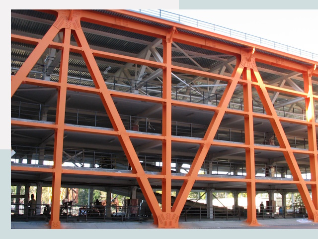 Многоуровневые паркинги в Полевской от 616 руб.