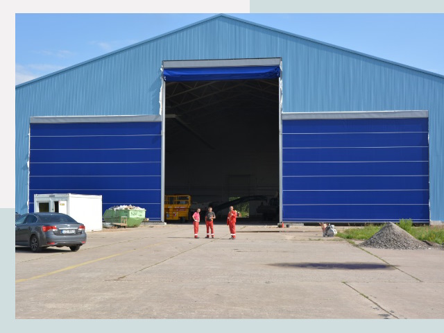 Ангарные ворота в Полевской от СтальСтрой-Плв по цене 616 руб.